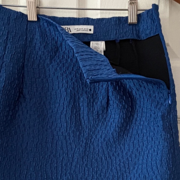 Zara Satin Effect Mini Skirt - Blue Size S/M - Picture 4 of 6